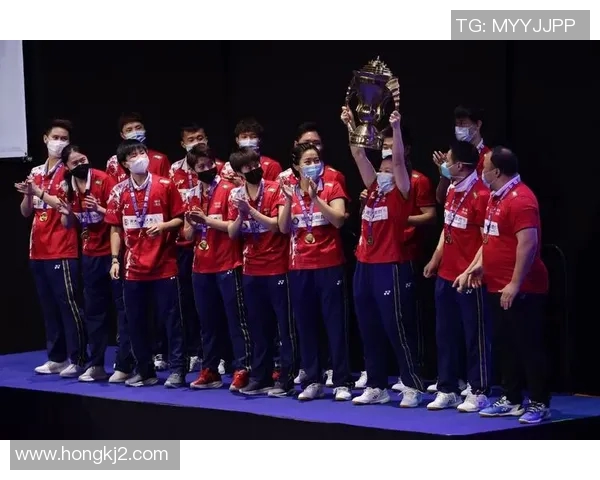 广州羽毛球队在世界锦标赛积分榜上以99分稳居第一名引发关注